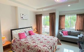 Beach 7 Condo, Pattaya